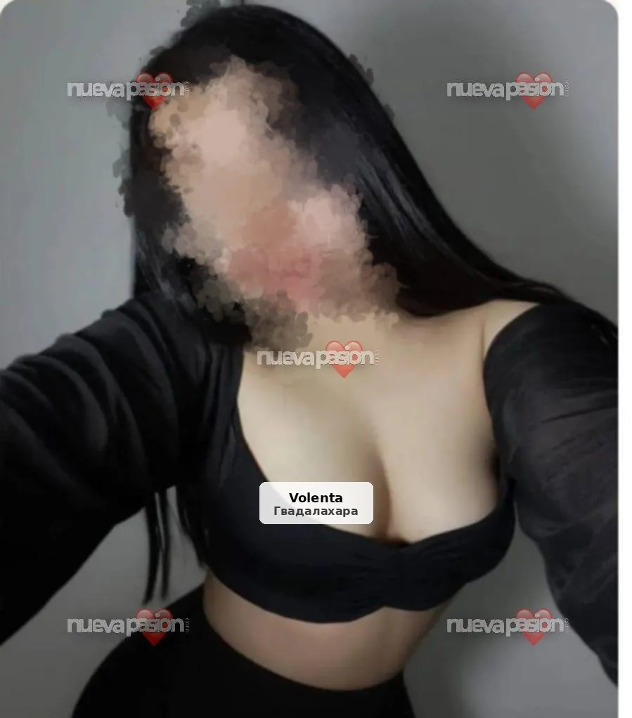 Carolina, sensual i juganera - 1/6