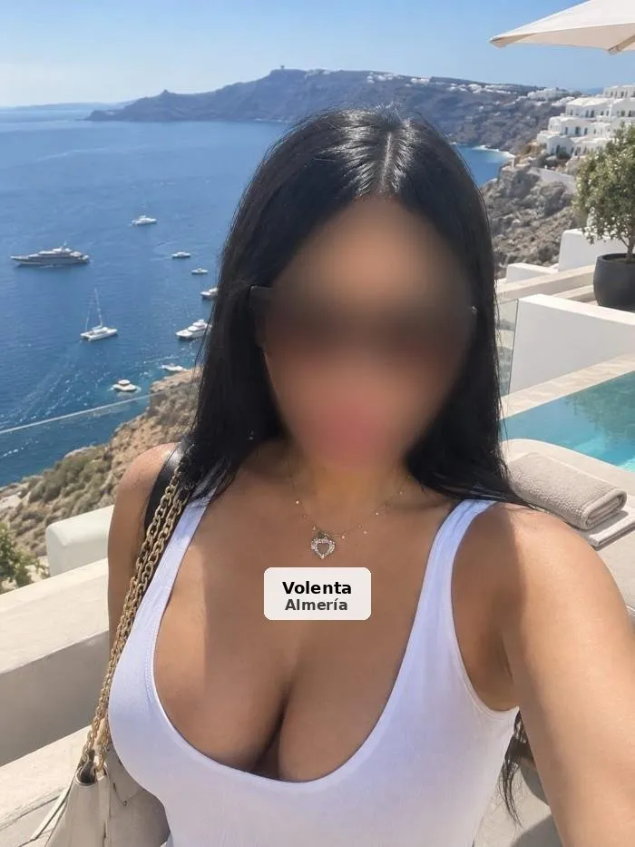 Sofia, hot and exclusive in Almerimar - 1/4