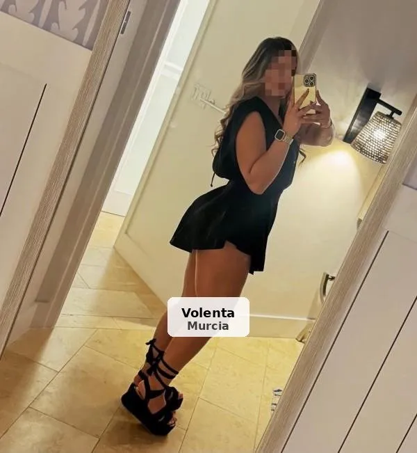 Hermosa chica en Murcia, elegancia y discreción - 1/7
