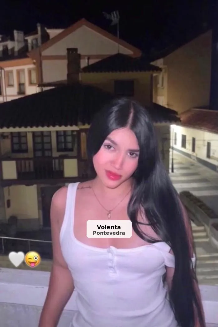 Nicol, very sexy young Colombian in Vila - 1/4