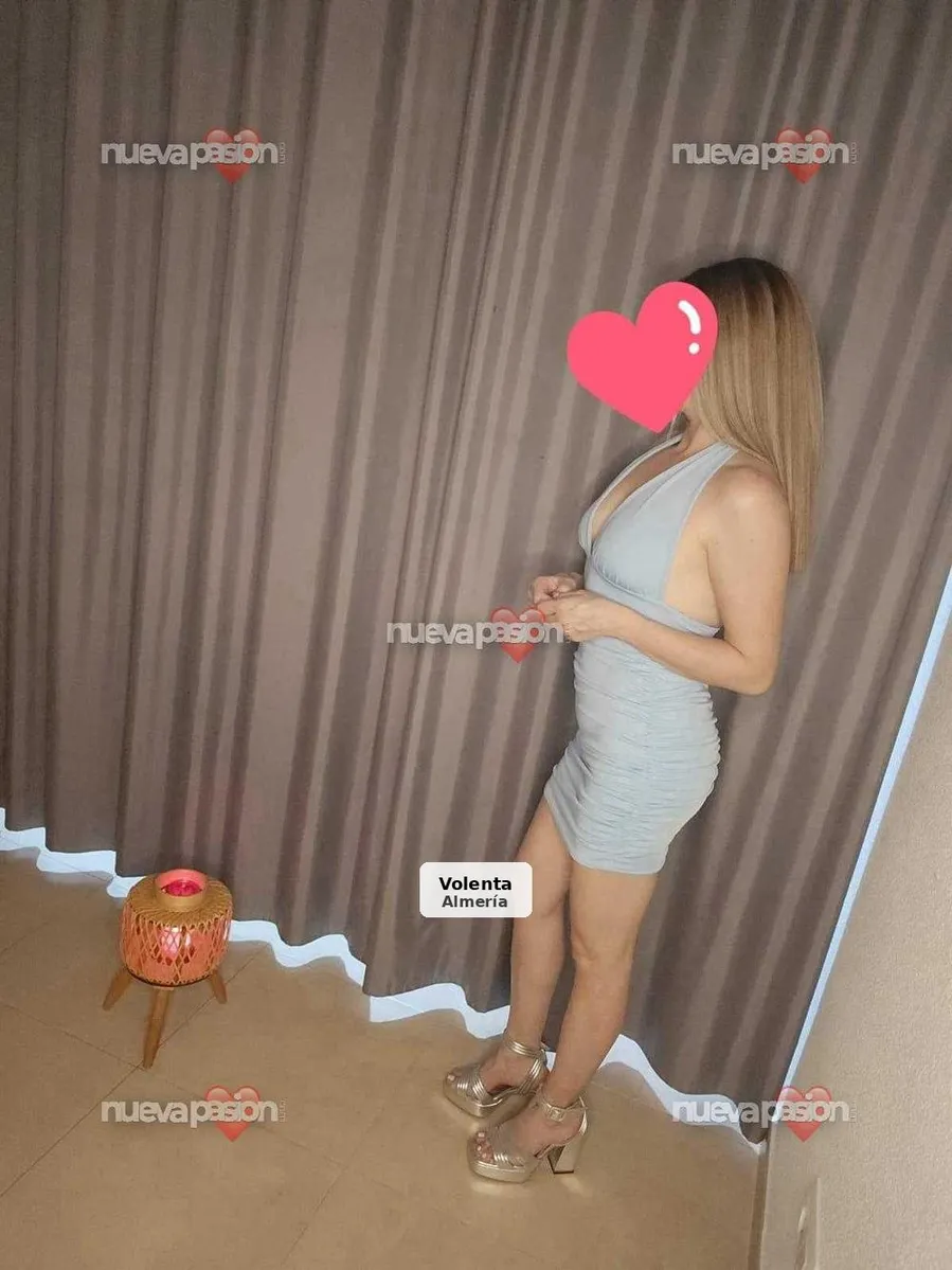 Sara, rubia latina guapa y con ganas en Vera - 1/8