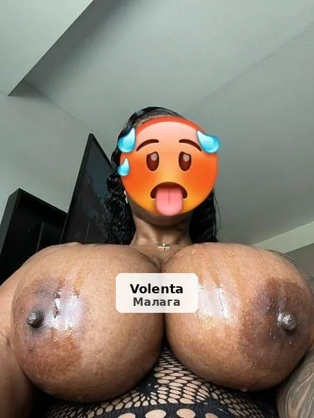 Tania, recién llegada y muy caliente - 1/3