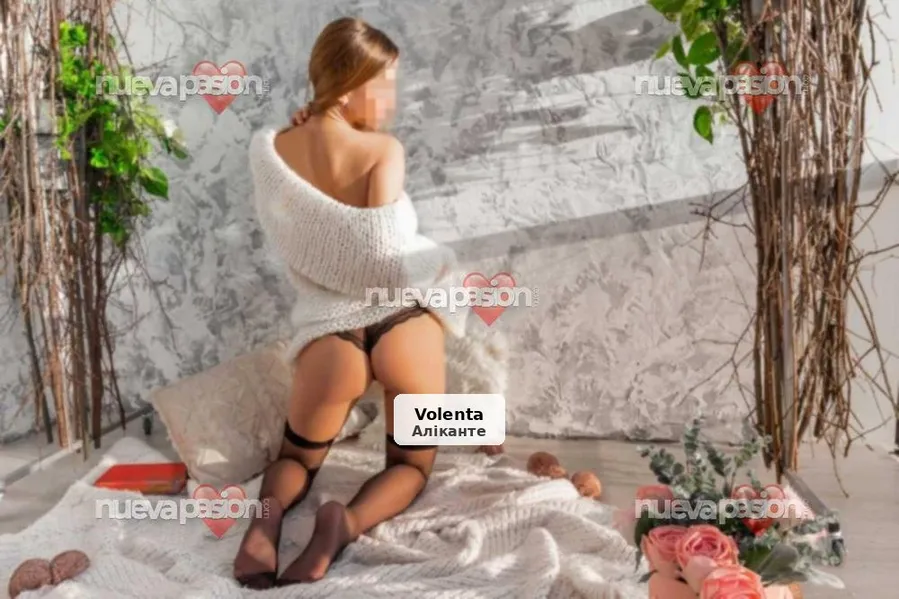 Elena, dona russa elegant a Torrevieja - 1/5