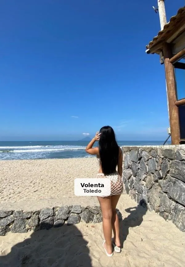 Hola amor, vindré a fondre't a les meves corbes - 1/4