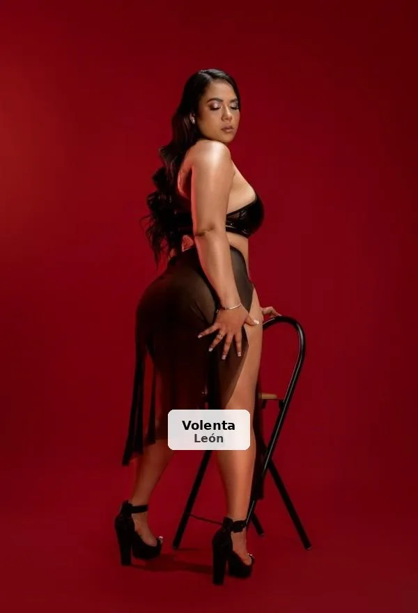 Your Latina lover: I will fulfill your fantasies - 1/10