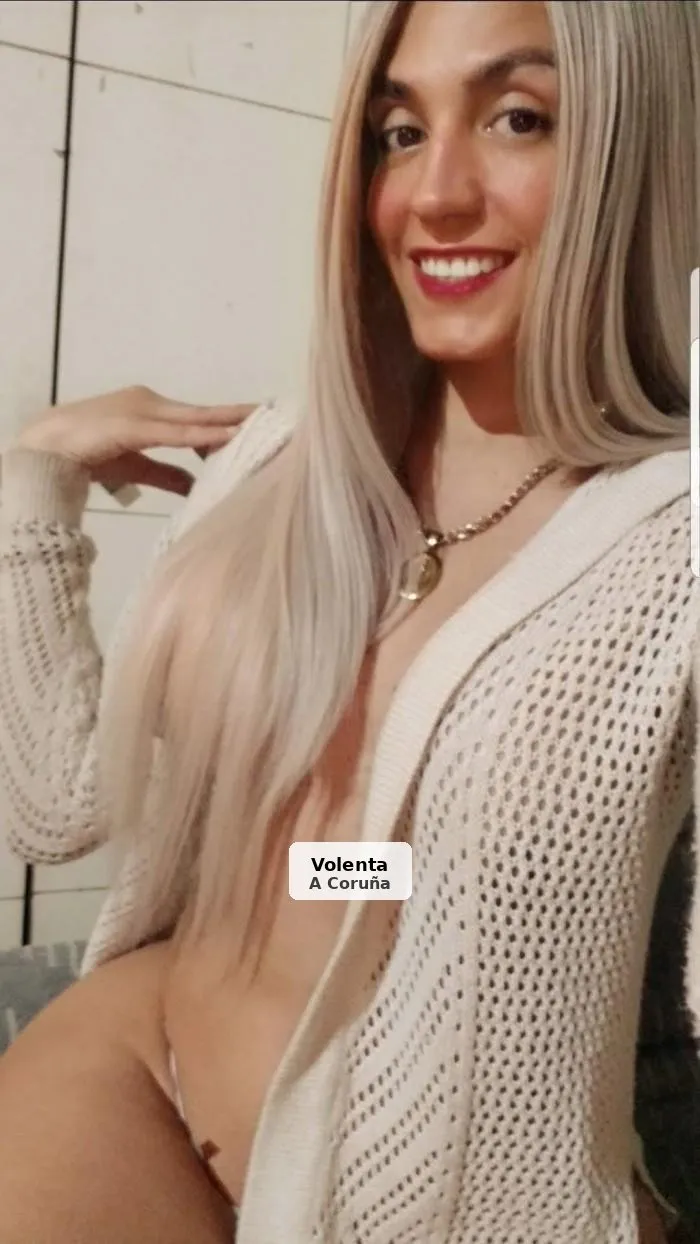 Daisy, trans colombiana, potent i molt lletera - 1/9