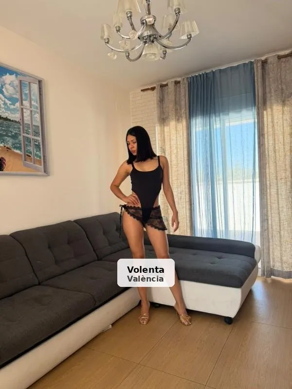Selena, young new girl in your area - 1/2