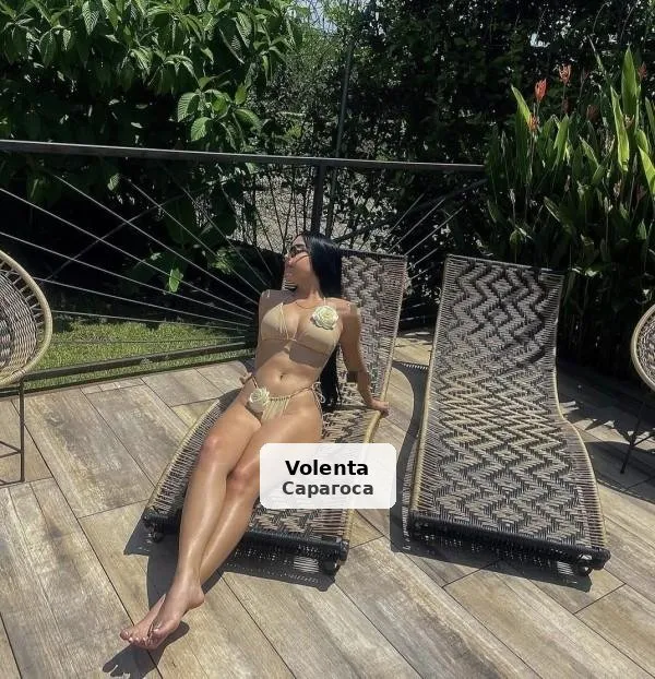 Camila, latina ardiente y muy fogosa - 1/8