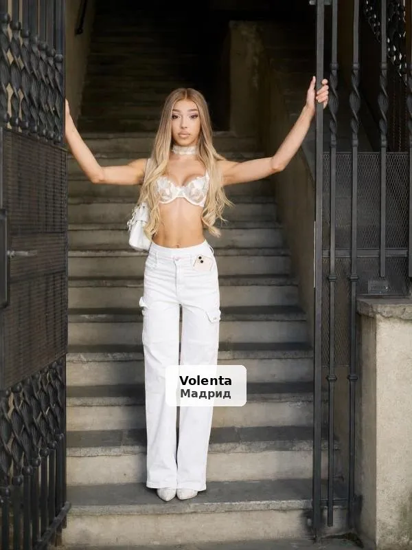 Ariana, Spanish trans, unforgettable pleasure - 1/7