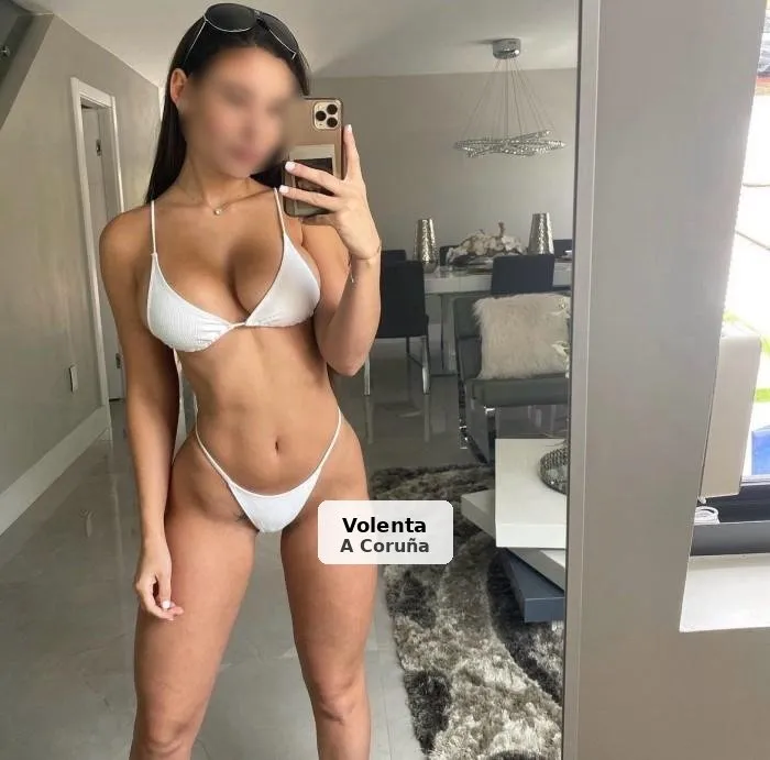 Chica latina viciosa y muy hermosa - 1/3