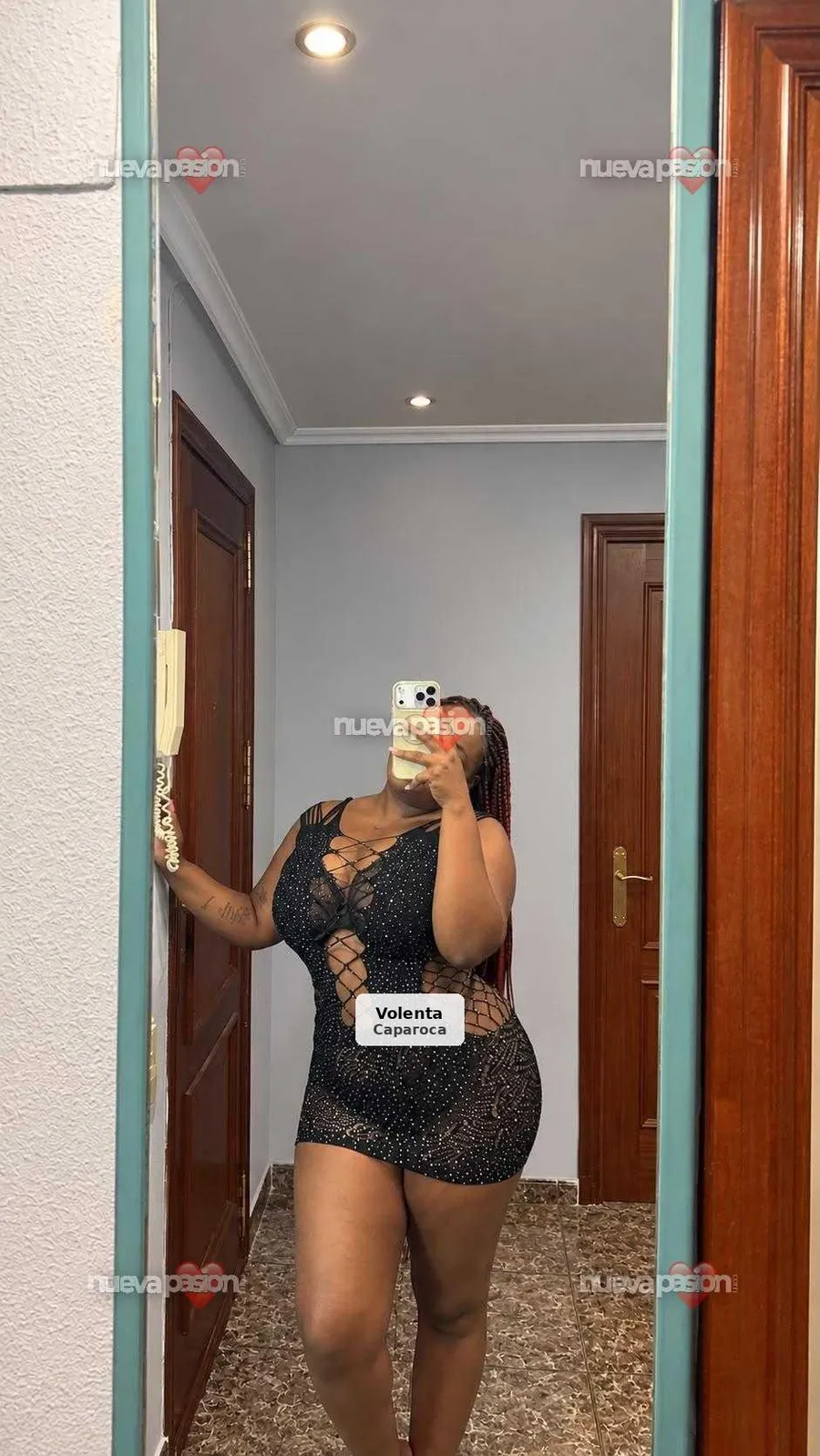 Morena sensual i molt complaent a Saragossa - 1/5