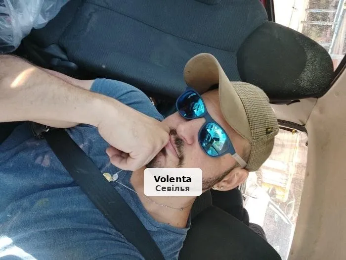 Brad, compañía agradable y discreta - 1/6