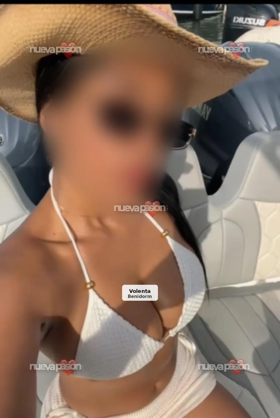 Katty, jove espectacular i tot un luxe - 1/7