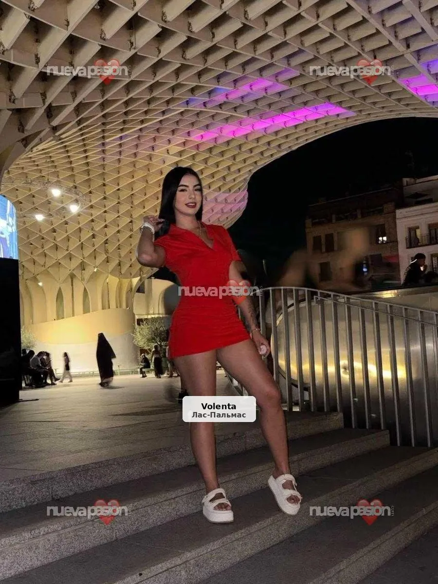 Kaity, dolça i apassionada a Las Palmas - 1/9