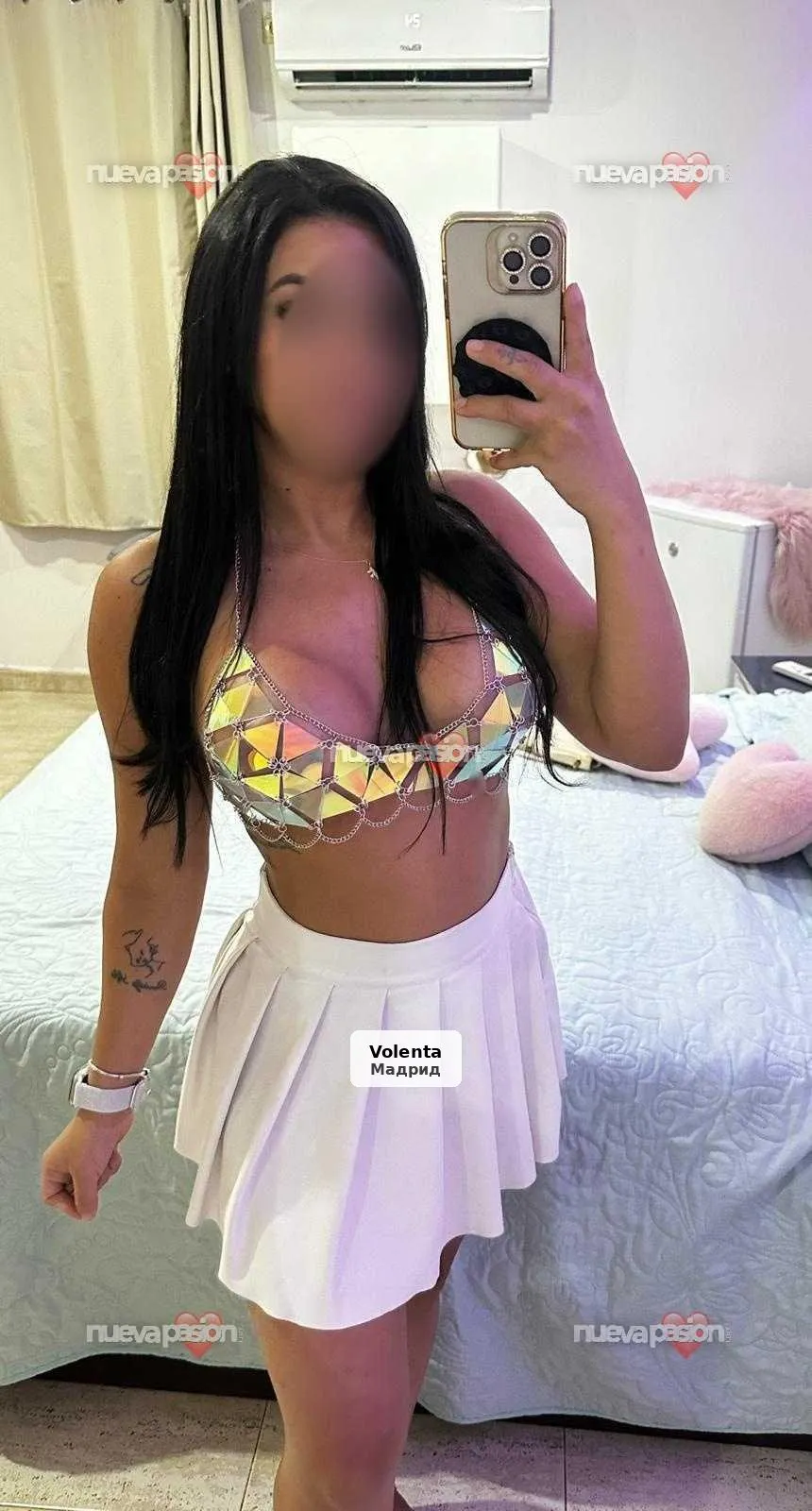 Estela, tu momento de placer cerca de Plenilunio - 1/8