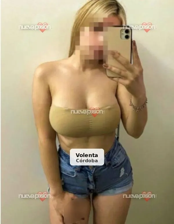 Multiorgàsmica, gola profunda i molt viciosa - 1/4
