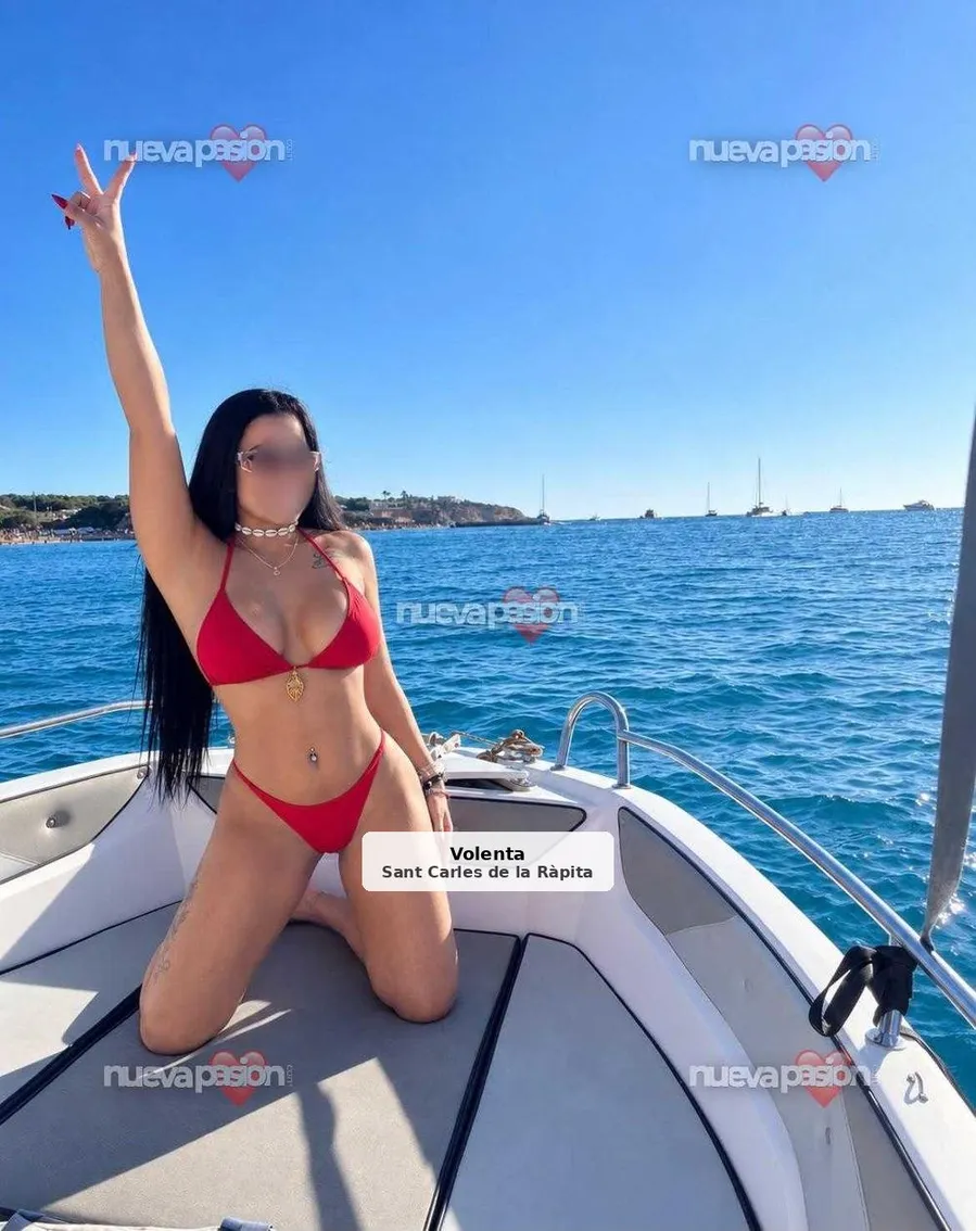Beautiful and hot Latina, ready for anything - 1/7