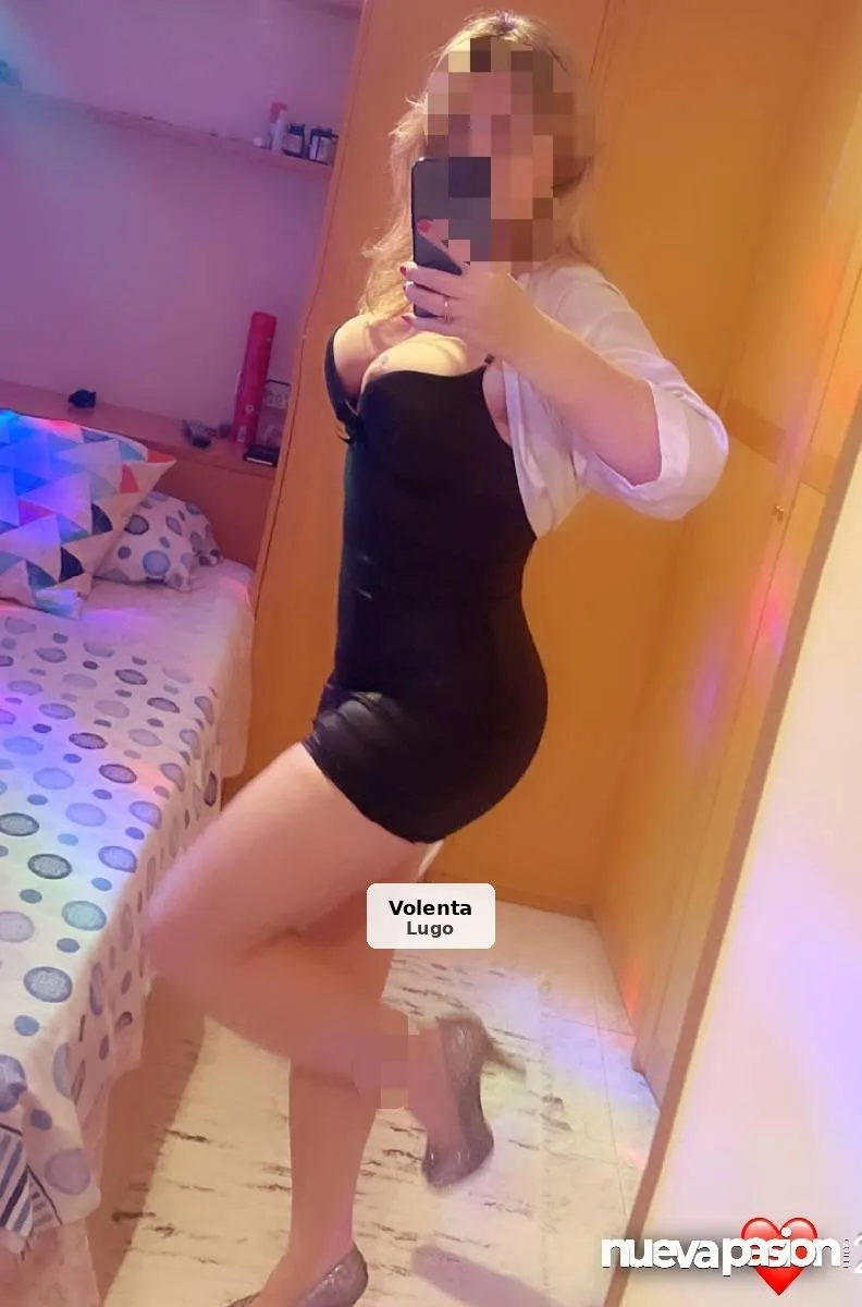 Delina, novedad, blanquita y muy cariñosa - 1/5