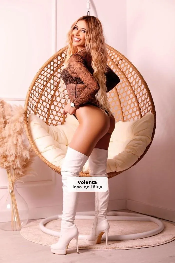Valeria, modela colombiana professional a Eivissa - 1/10