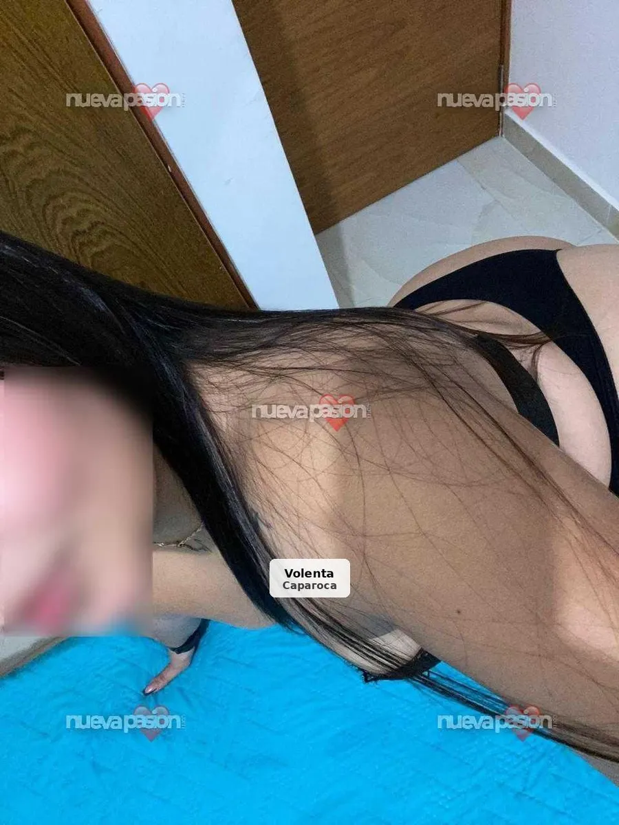 Laura: hermosa, ardiente y disponible 24 h - 1/4