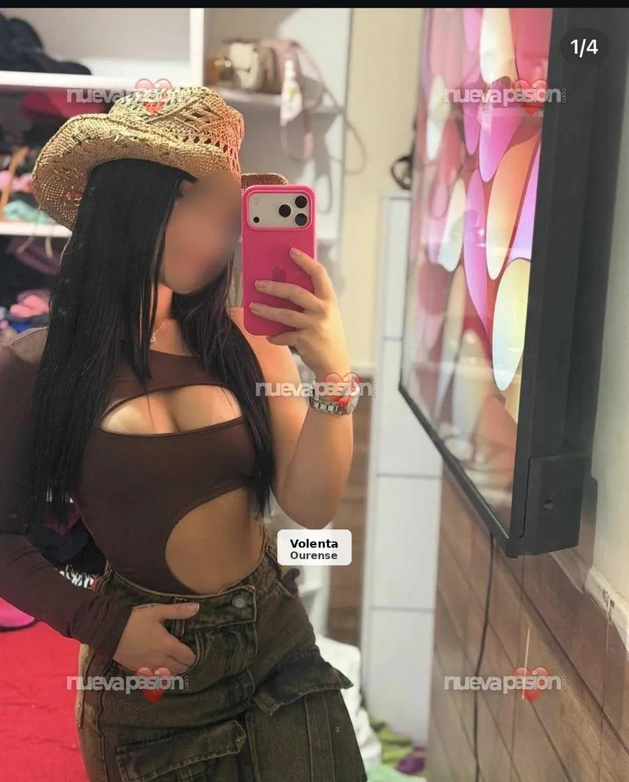 Chanel, nova a la teva zona, només sortides - 1/6