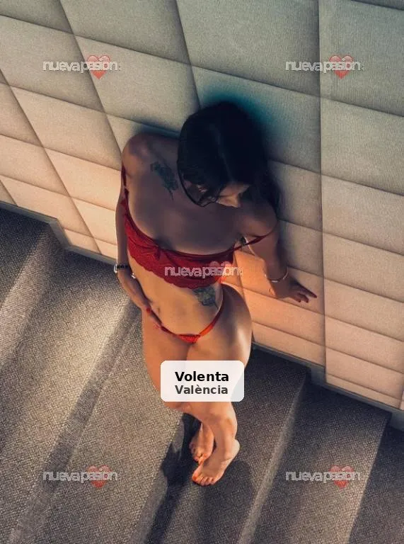 Celeste, latina nueva, ardiente y cariñosa - 1/2