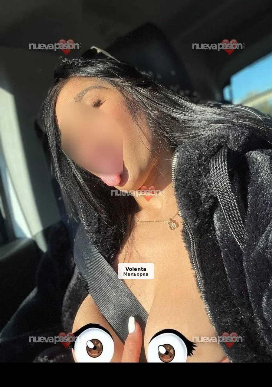 una princesa deliciosa con un cuerpo que te chupar - 1/3