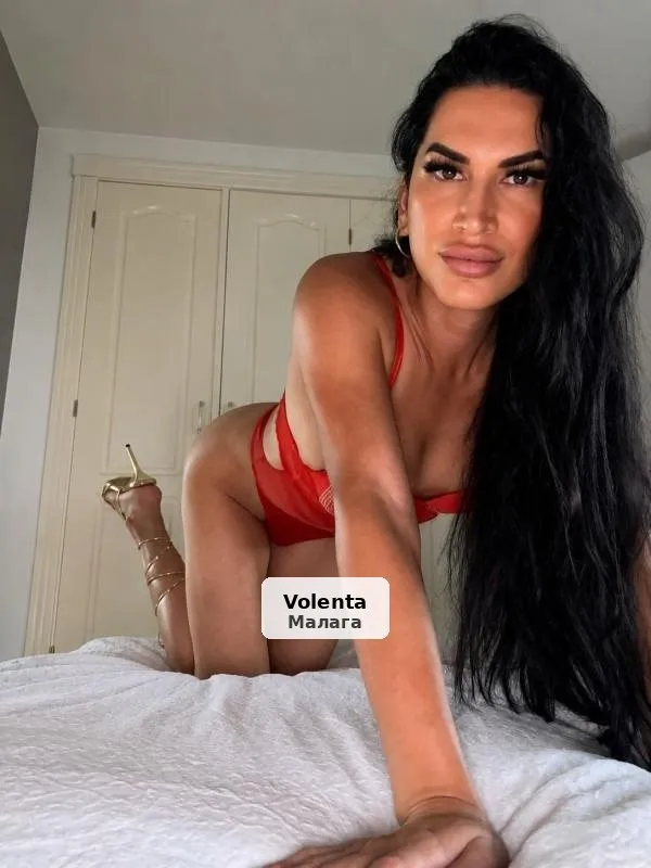 Bela, elegància i bellesa a Puerto Banús - 1/10