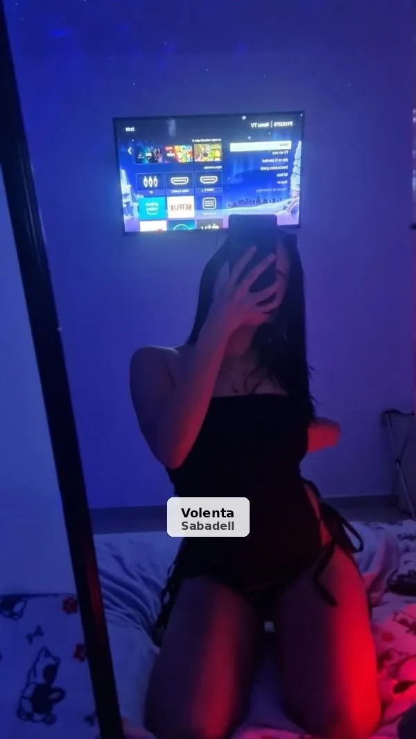 Gabi, joven divertida y muy cariñosa - 1/3