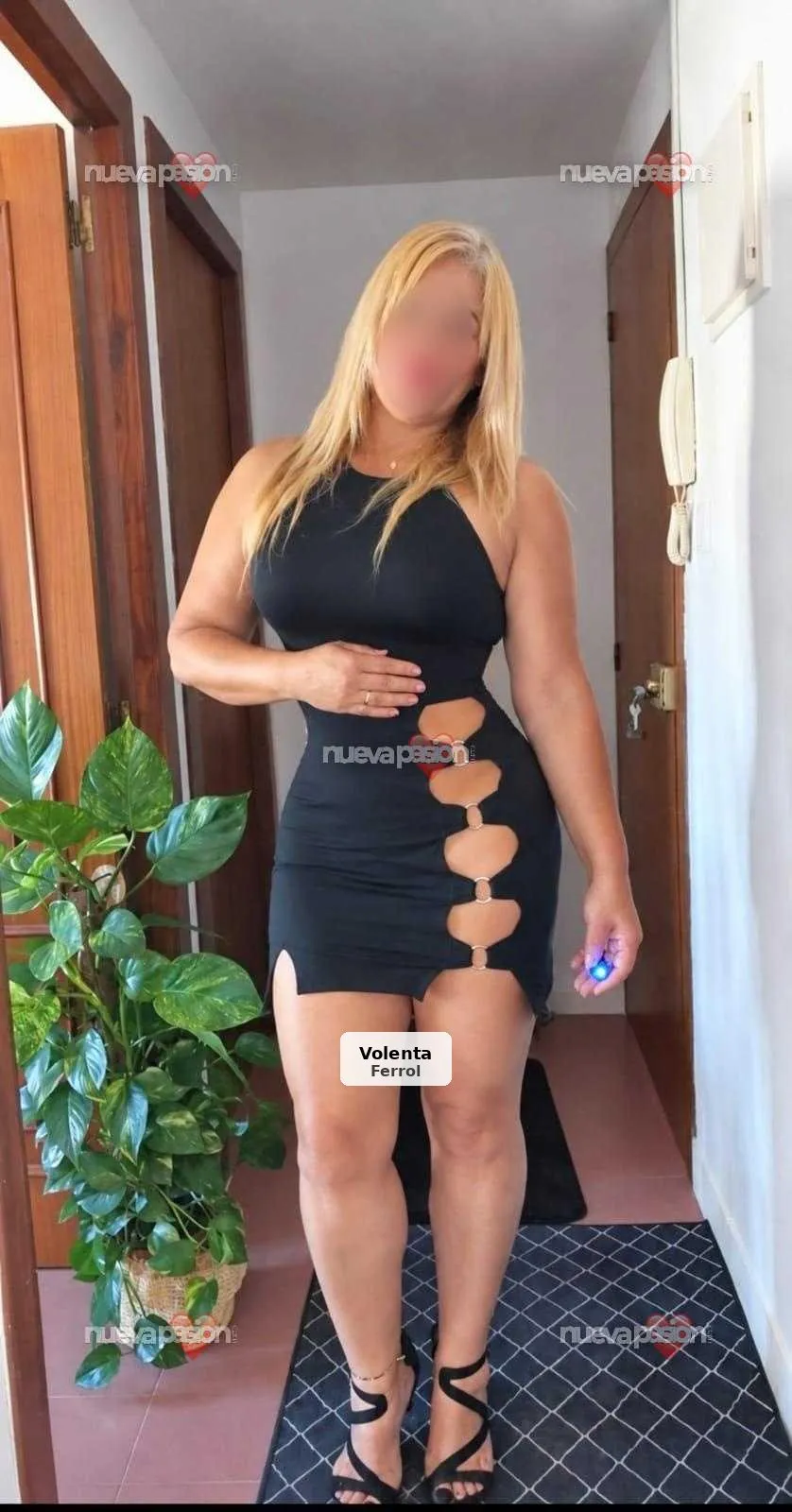 Carolina, madurita ardiente y muy implicada - 1/7