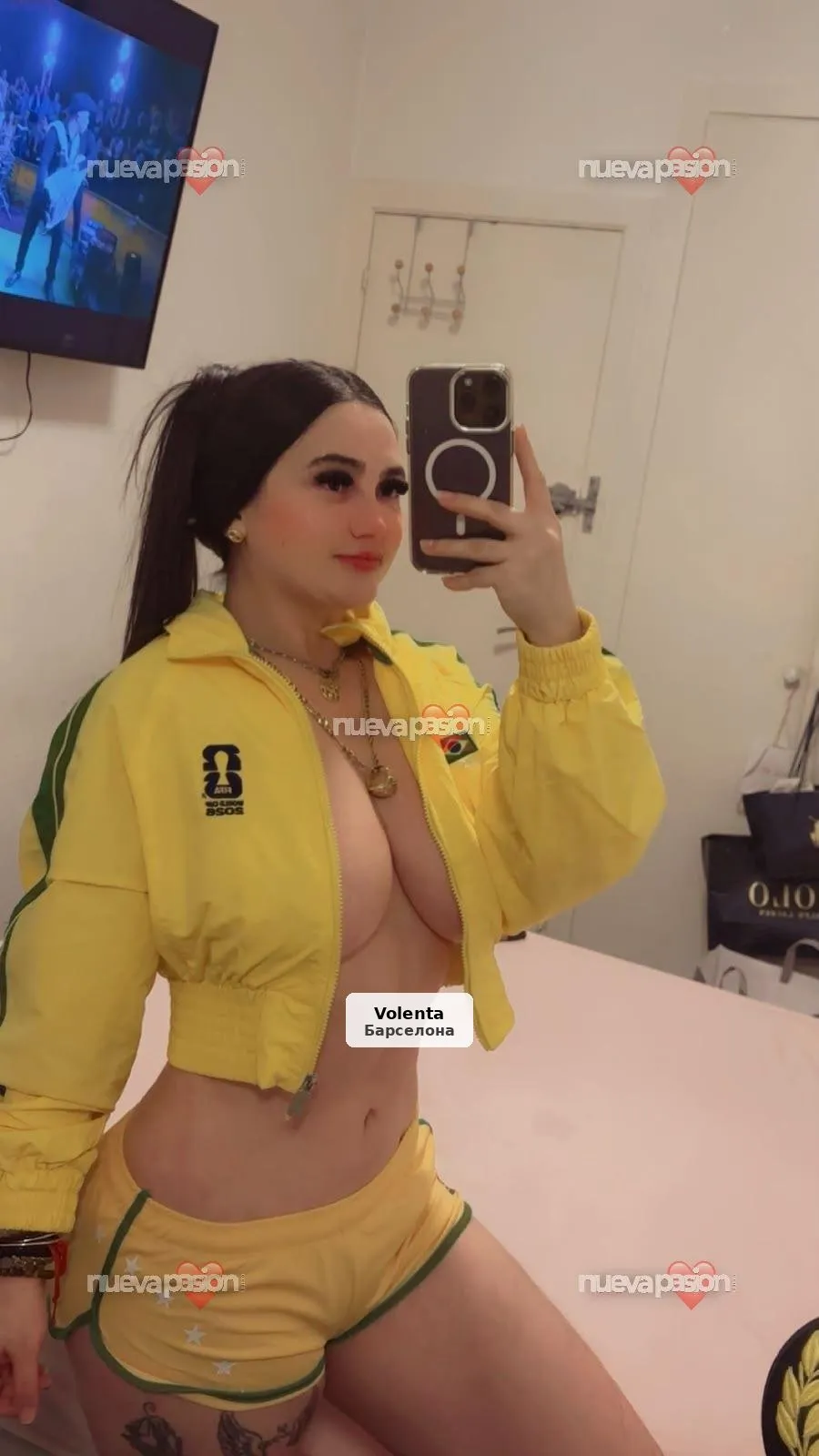 Isabella, colombiana de luxe, elegant i apassionada - 1/9