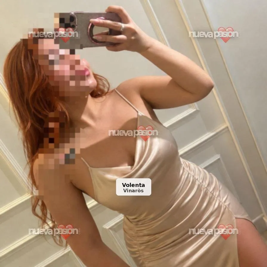 Noia nova, dolça, sexy i molt complaent - 1/5