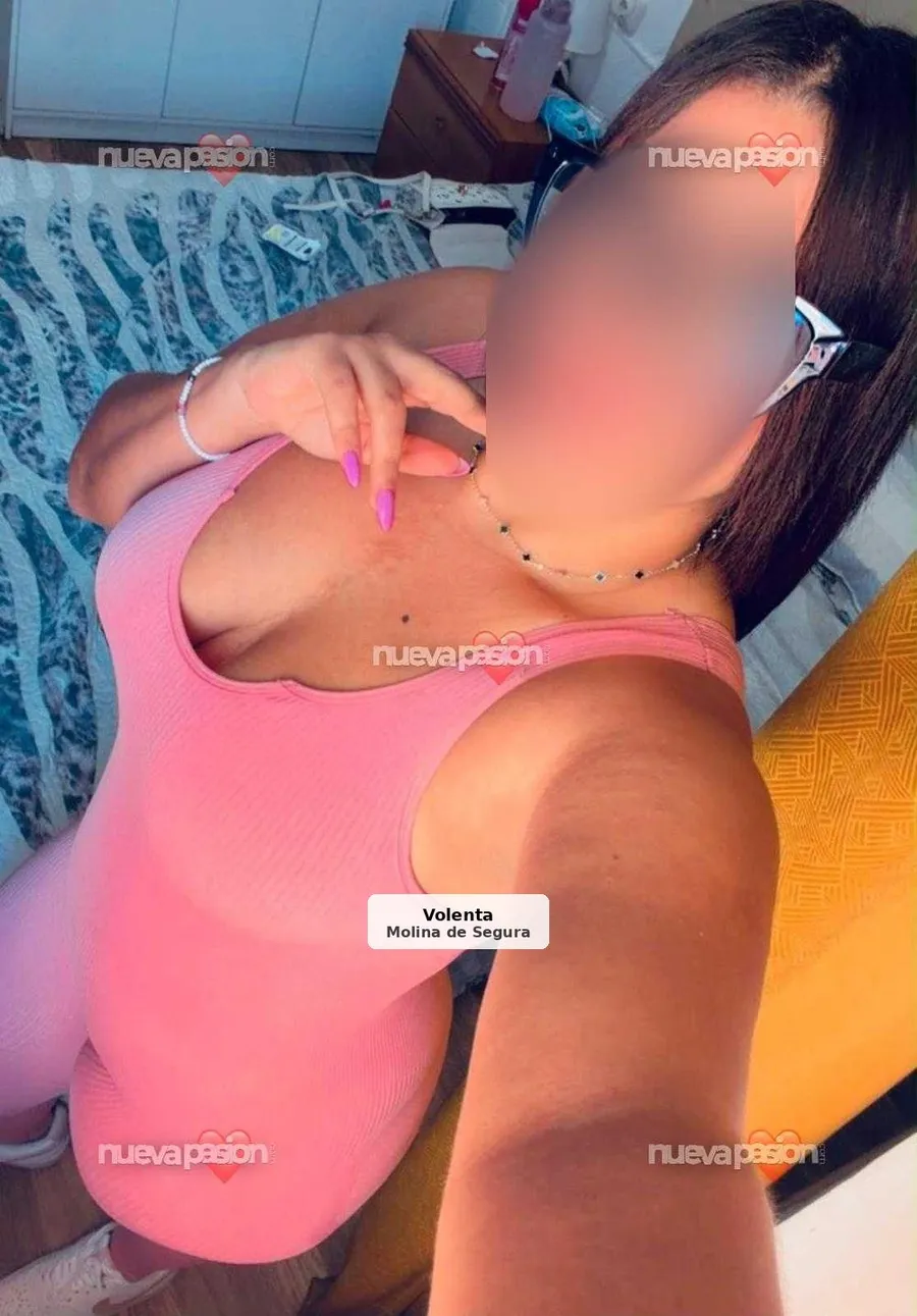 Emmy, madurita sensual, ardent i molt viciosa - 1/5