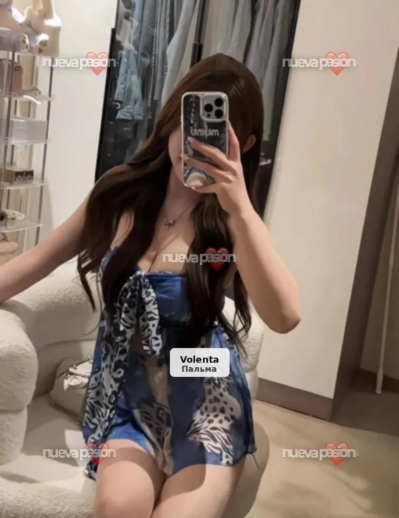 Very sexy and affectionate Asian girls - 1/8
