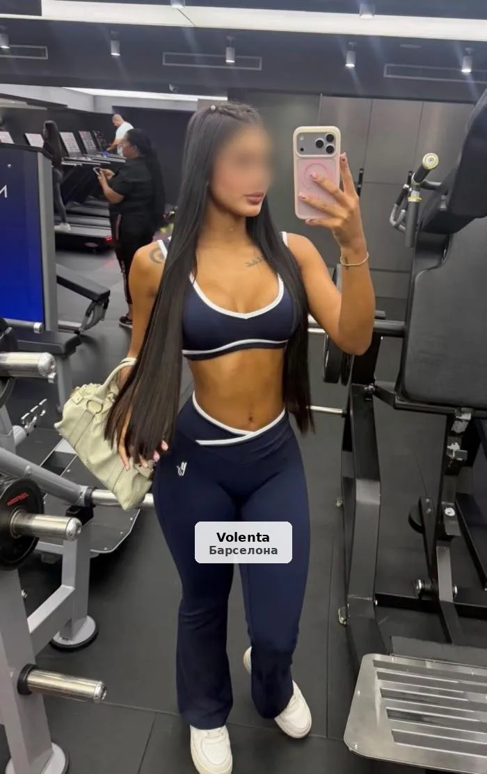 Jimena, young newcomer in Rubí - 1/5