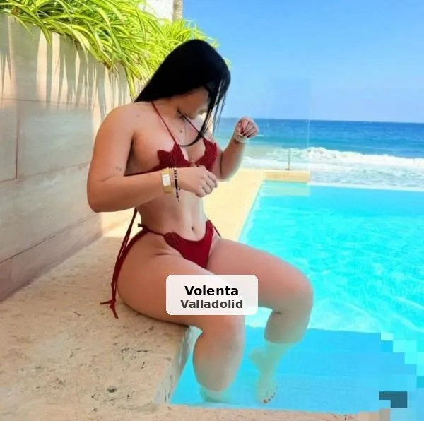 Victoria, latina calenta i molt festiva - 1/6
