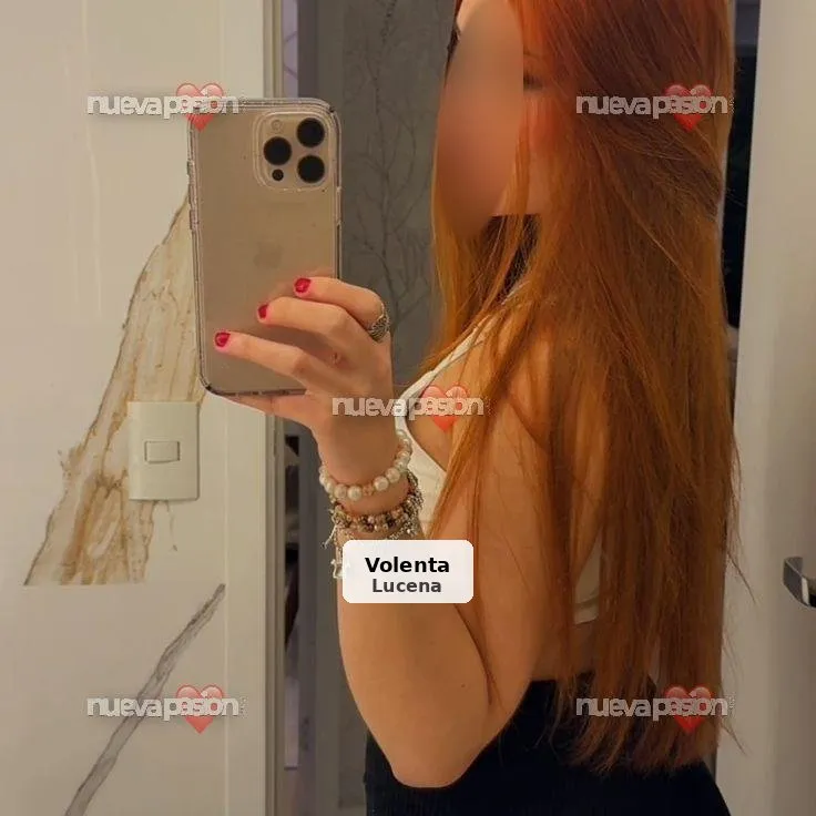 Valentina, latina dolça i complaent - 1/7