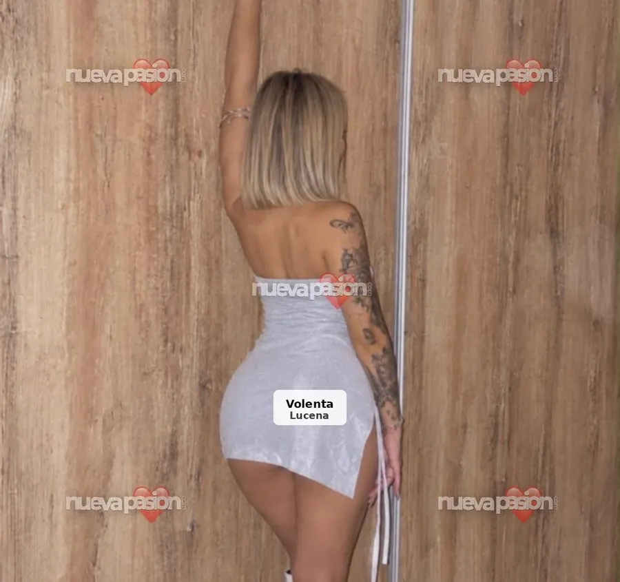 Sweet, blonde Paraguayan woman, very feminine in Lucena - 1/9
