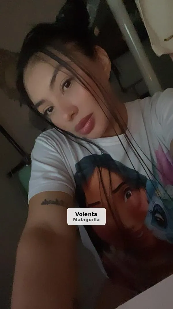 Mia, explosiva i ardent colombiana - 1/4