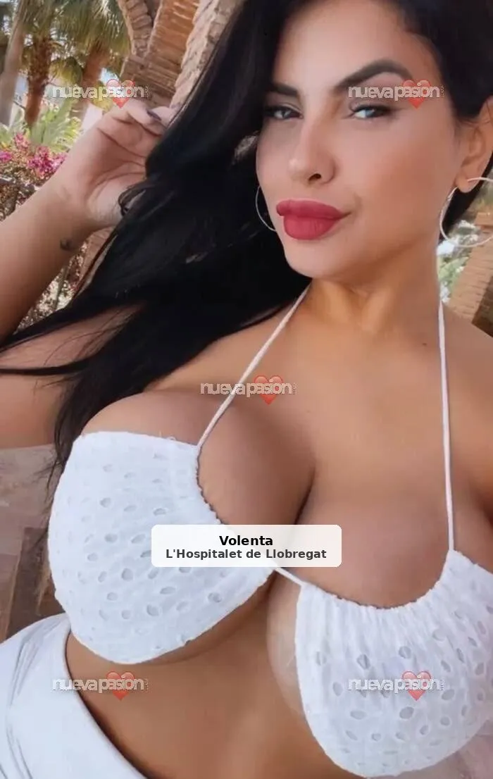 Karla, bella llatina a Collblanc - 1/9