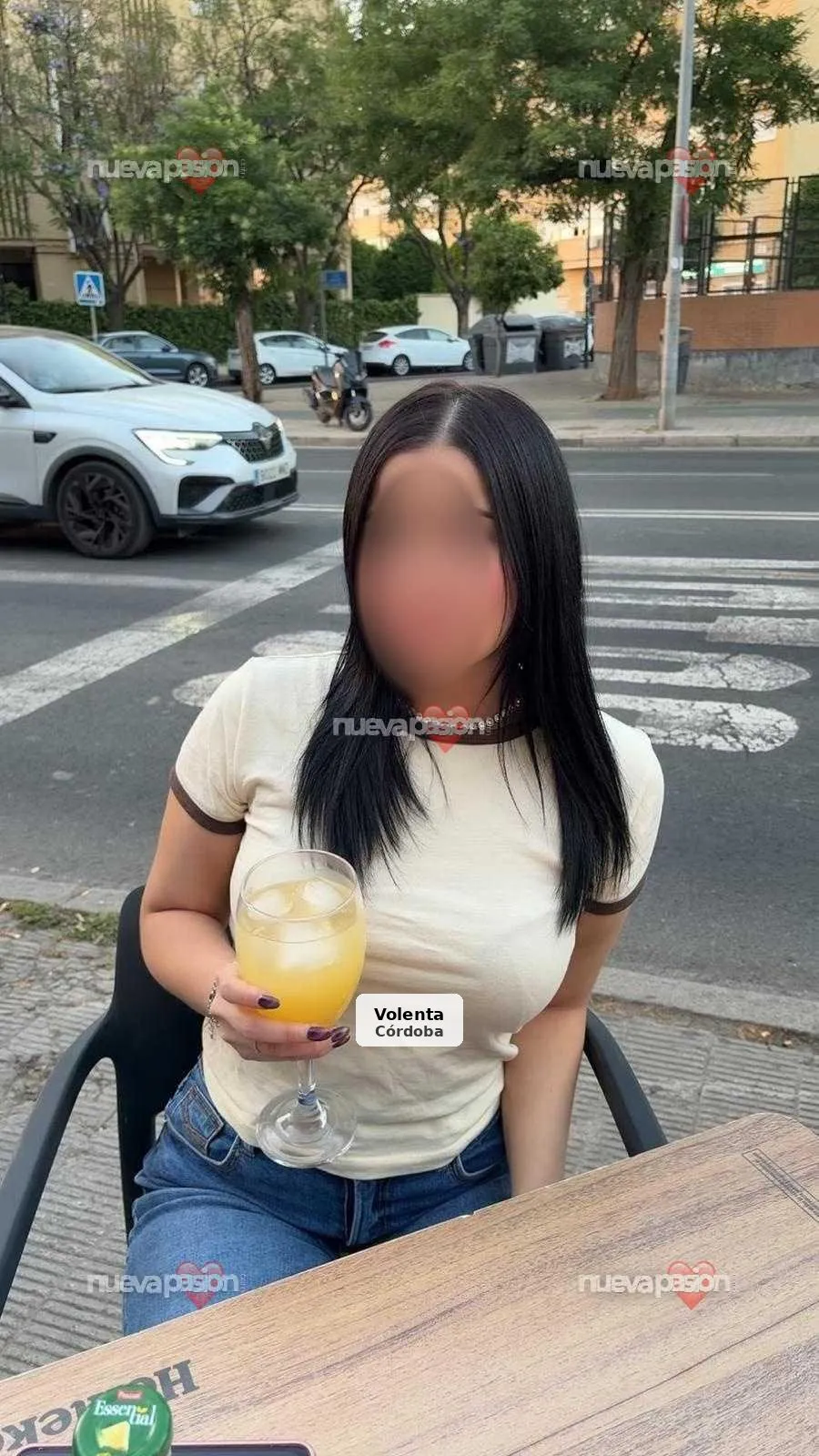 Cristal 20 años, pasión y trato de novios - 1/9