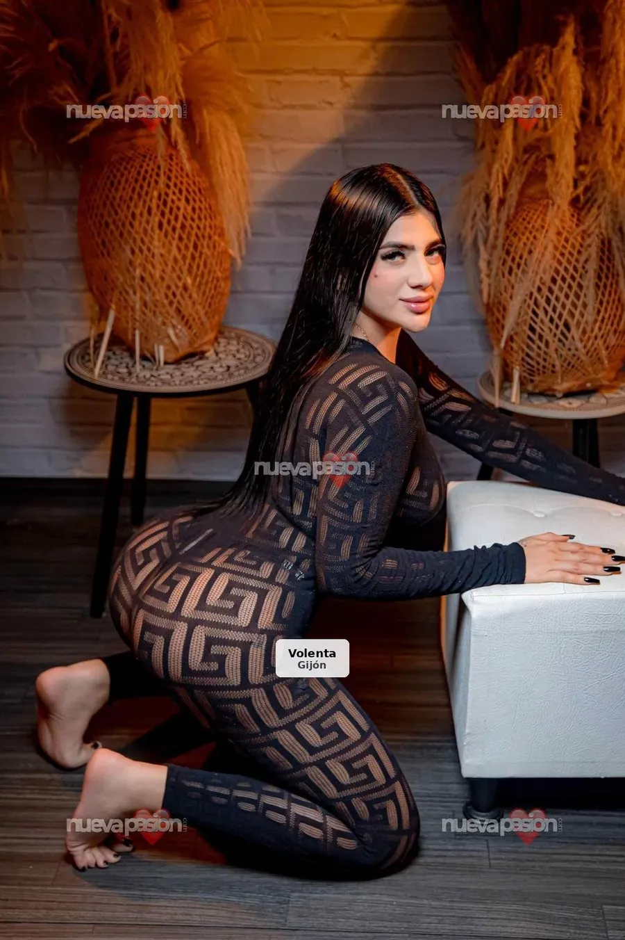 Anto, latina colombiana muy divertida - 1/9