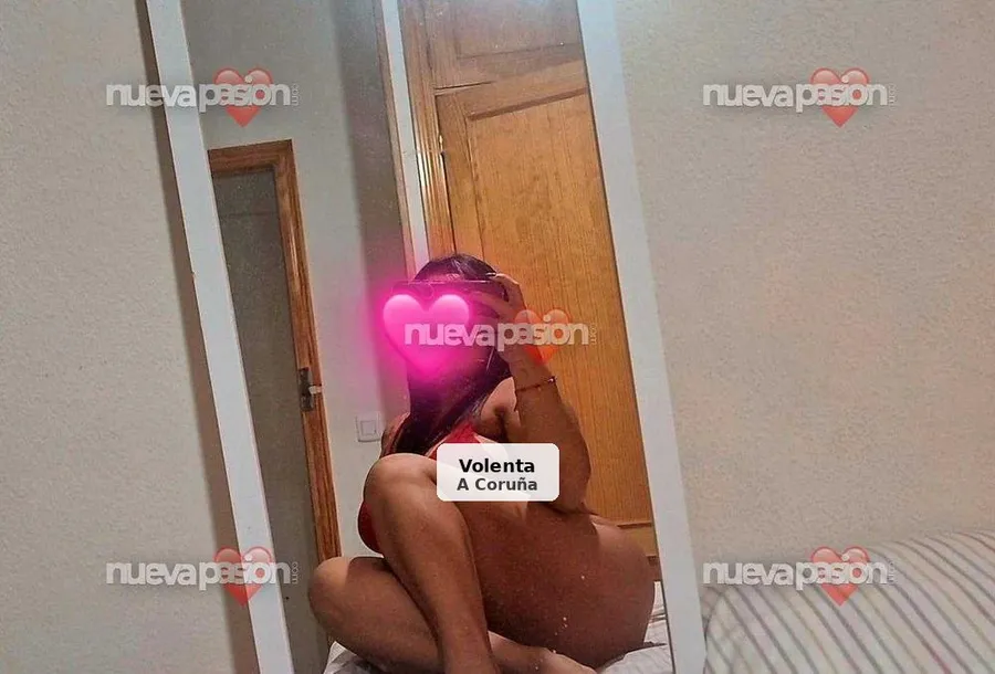 Kelly, espectacular i ardent colombiana - 1/8