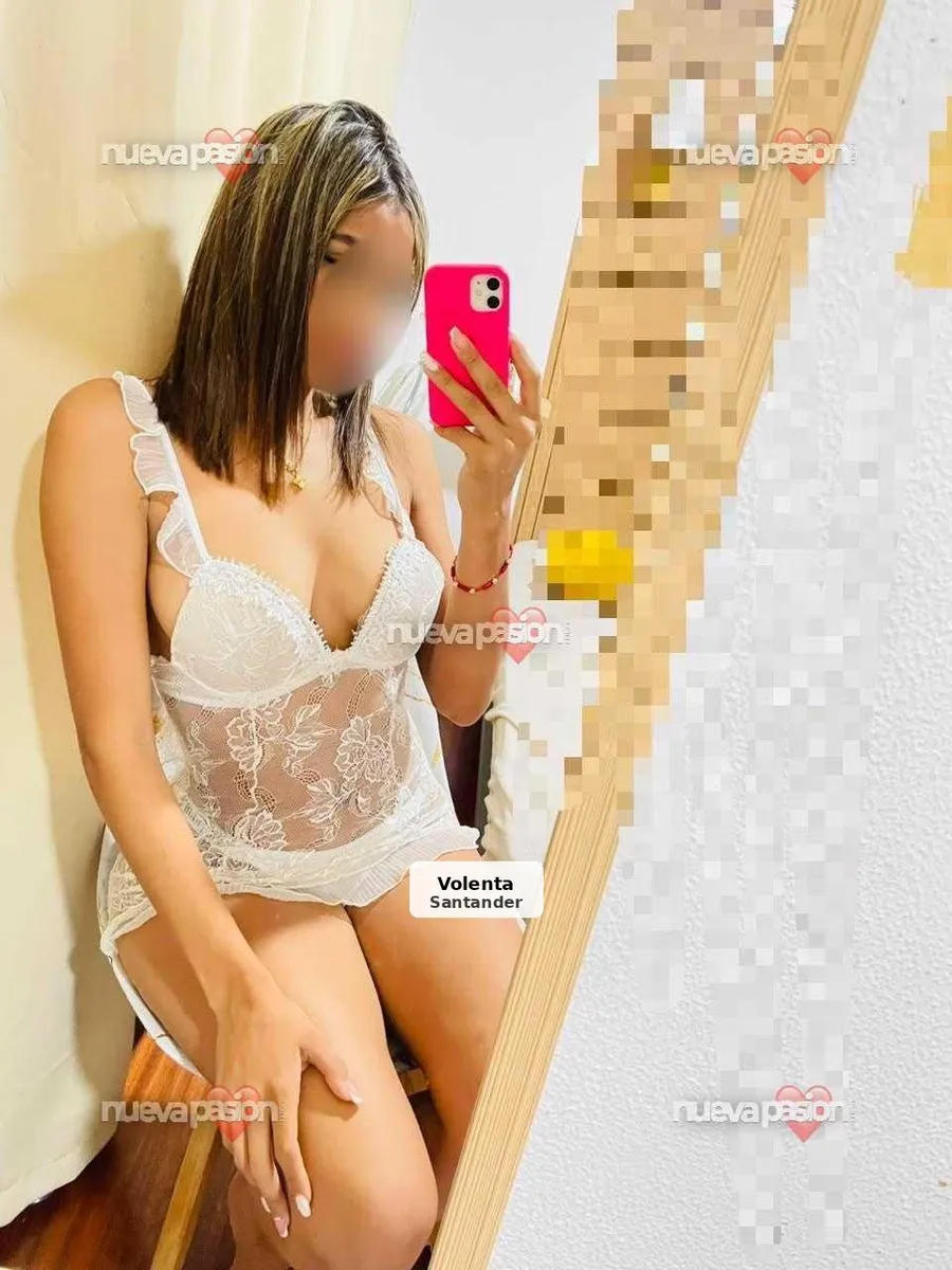 Paola, luxury escort with curves in Santander - 1/4