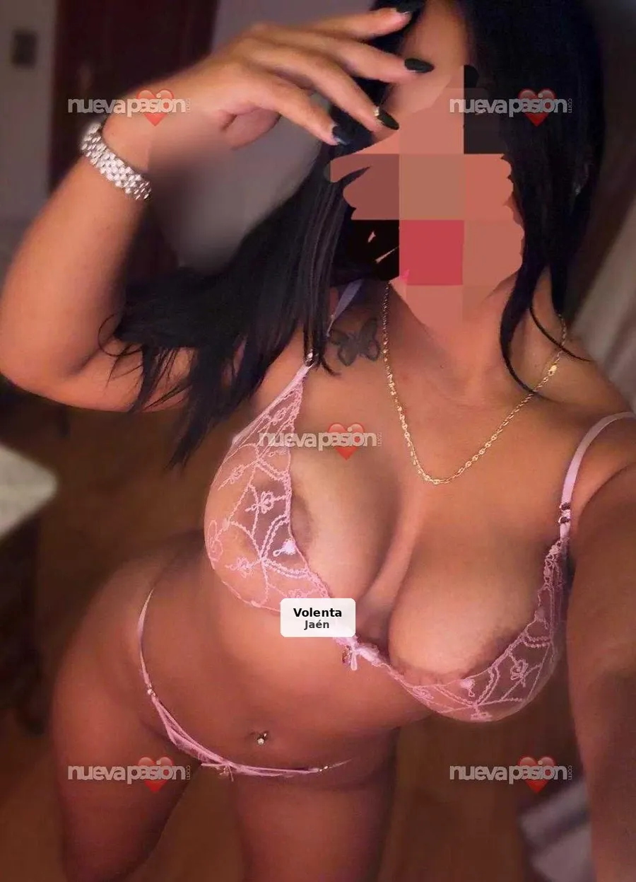Lorena, bomba sexual, calenta i complaent - 1/8