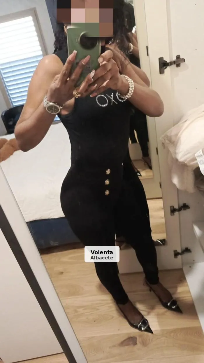 Rosita, madurita cachonda, fotos reales - 1/2