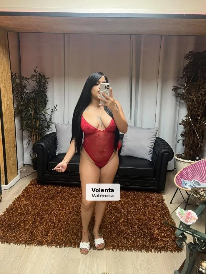 Nikol, tu ama dominante y perversa - 1/3