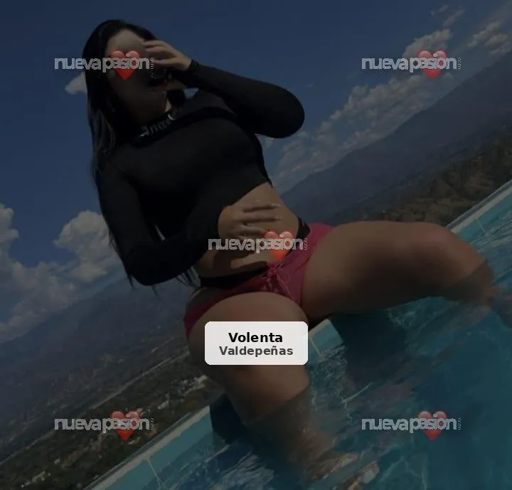 Gaby, apassionada i disposada a satisfer-te - 1/8