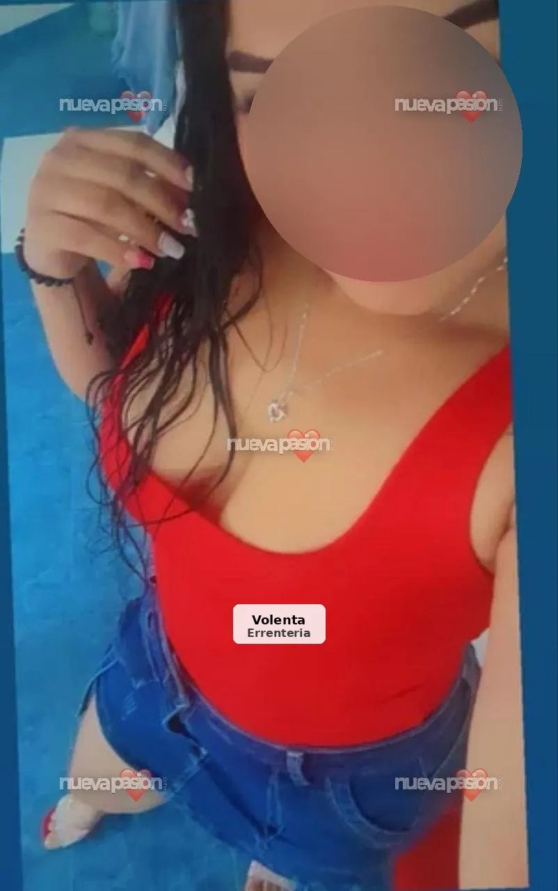 Ana, elegant and very fun Latina - 1/8