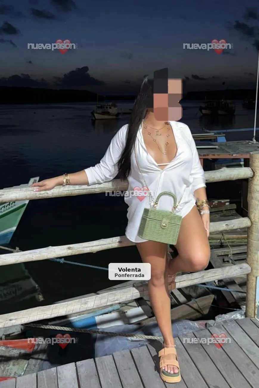 Escort and Masseuse, girlfriend experience - 1/2